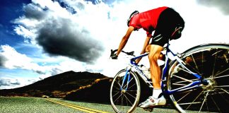 Cómo evitar las agujetas si practicas ciclismo