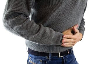 ¿Qué hay detrás de un abdomen hinchado?
