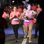 “Women’s Night Out”: inscríbete en la segunda versión de la única carrera nocturna del país sólo para mujeres